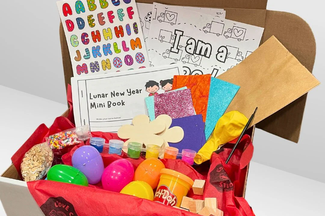Activity Trunk - Image 2
