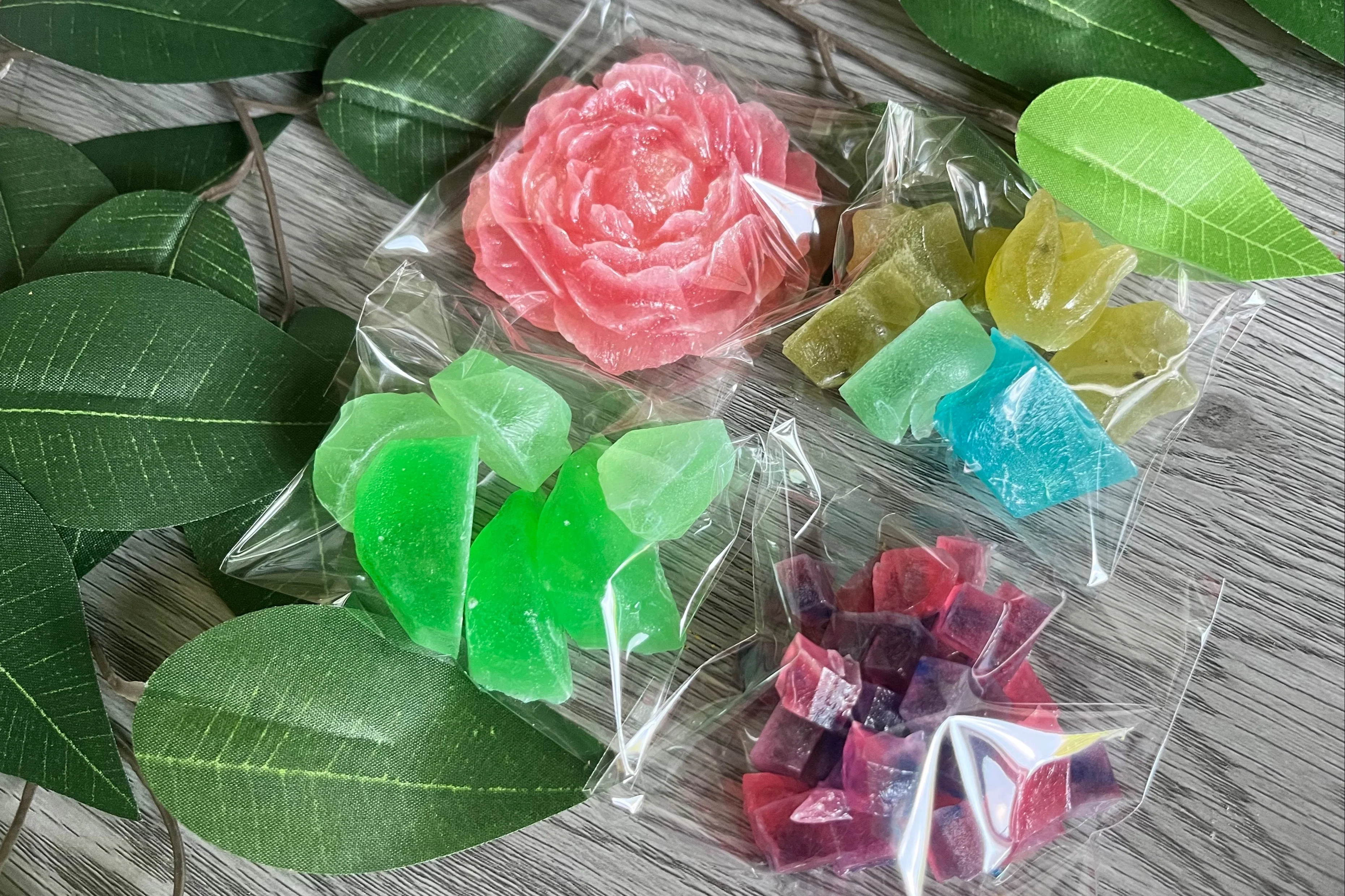 All Natural Luxury Kohakutou Crystal Candy Treasure Box - Image 12