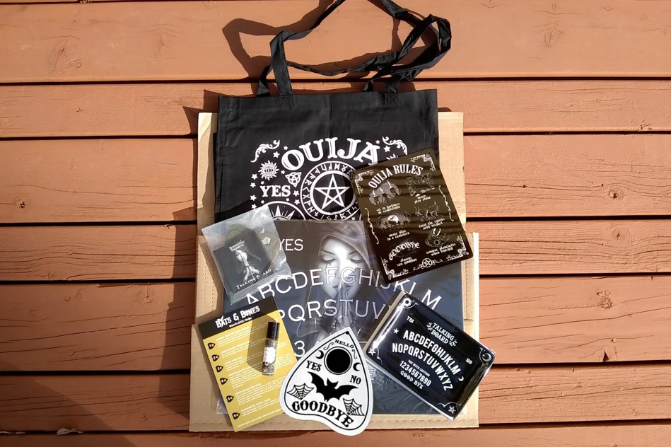 Bats & Bones Box - Image 9