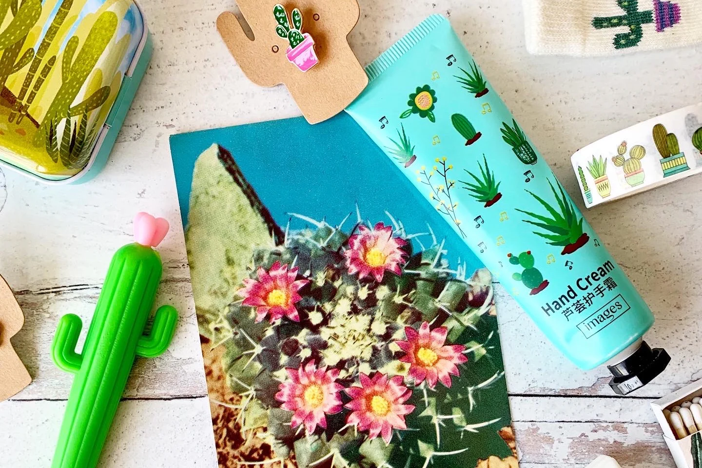 Classic Box 30 Box Themes - 80s - Cat - Boho - 420 - Cocktails - Tarot - Unicorn - Punk - Nails - Miniatures - Glow - Mermaid Beach - Galaxy - Cactus - Care Bear - Strawberry Shortcake - Beauty - Craft - Halloween - Image 12