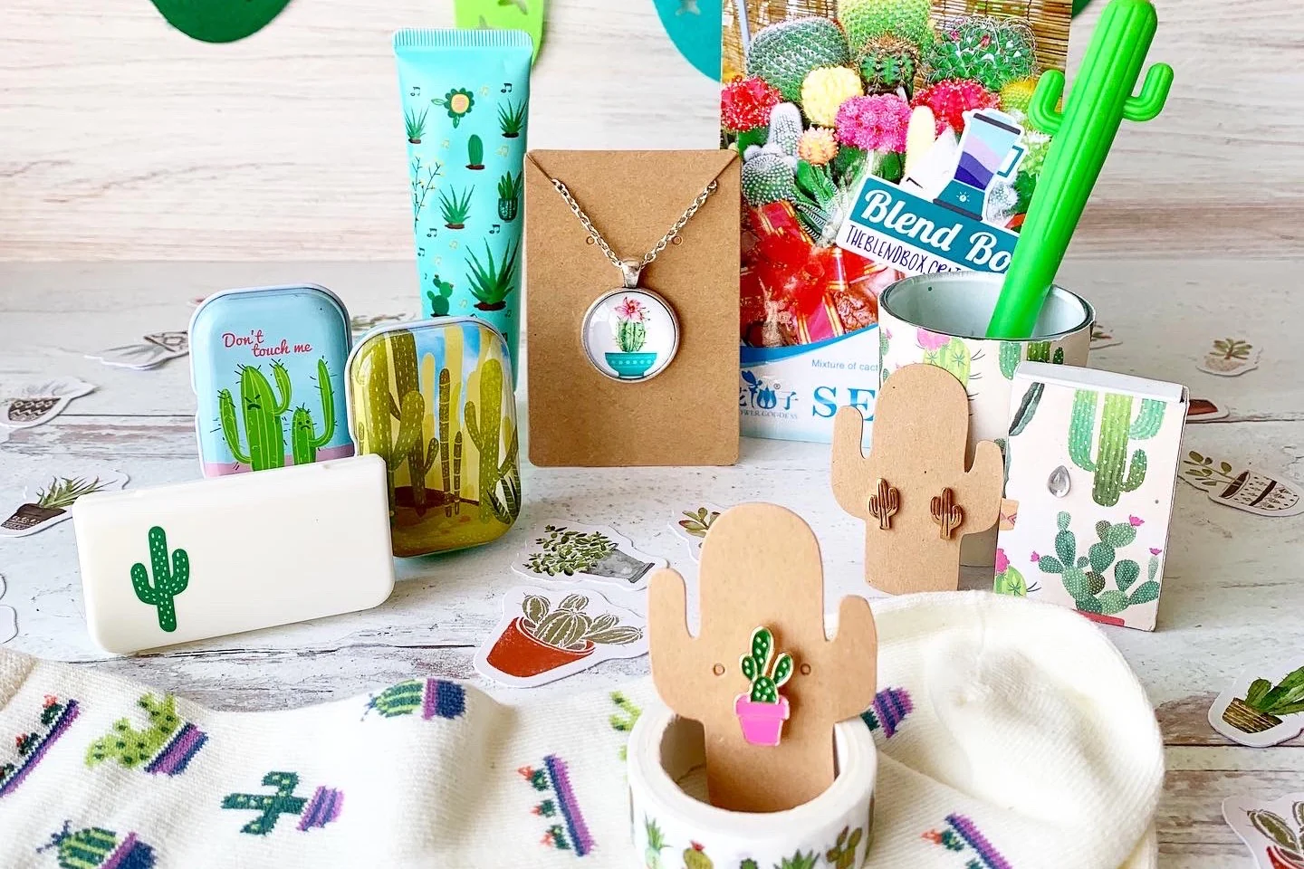 Classic Box 30 Box Themes - 80s - Cat - Boho - 420 - Cocktails - Tarot - Unicorn - Punk - Nails - Miniatures - Glow - Mermaid Beach - Galaxy - Cactus - Care Bear - Strawberry Shortcake - Beauty - Craft - Halloween - Image 16