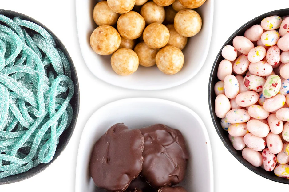Halloween Themed Candy and Chocolate Gift Treat Box - Image 4