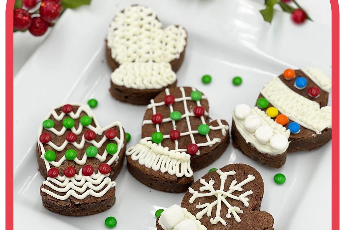 Christmas Cookie Baking Kit - Image 4