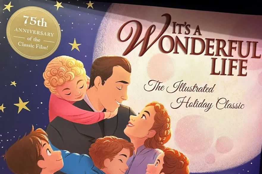 Classic Christmas Book Box - Image 2