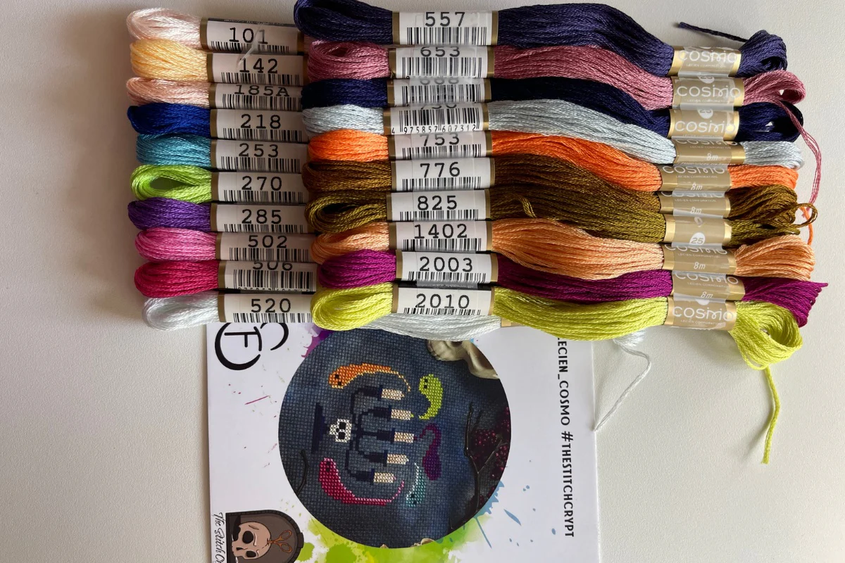 Cosmo Floss Subscription with Matte Black Floss Drops - Image 3