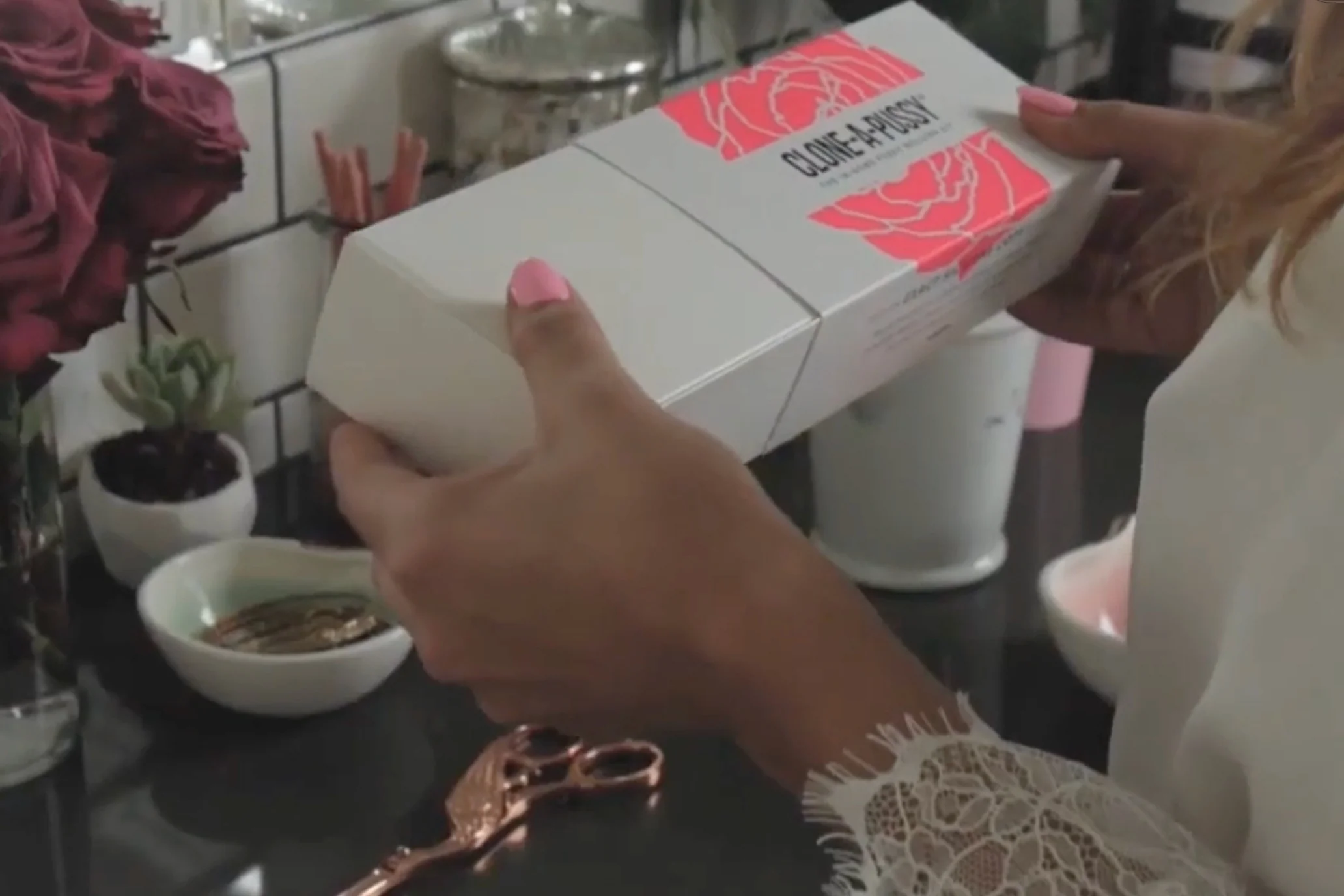Long Distance Relationship Gift: DIY Intimate Casting Kit - Image 3
