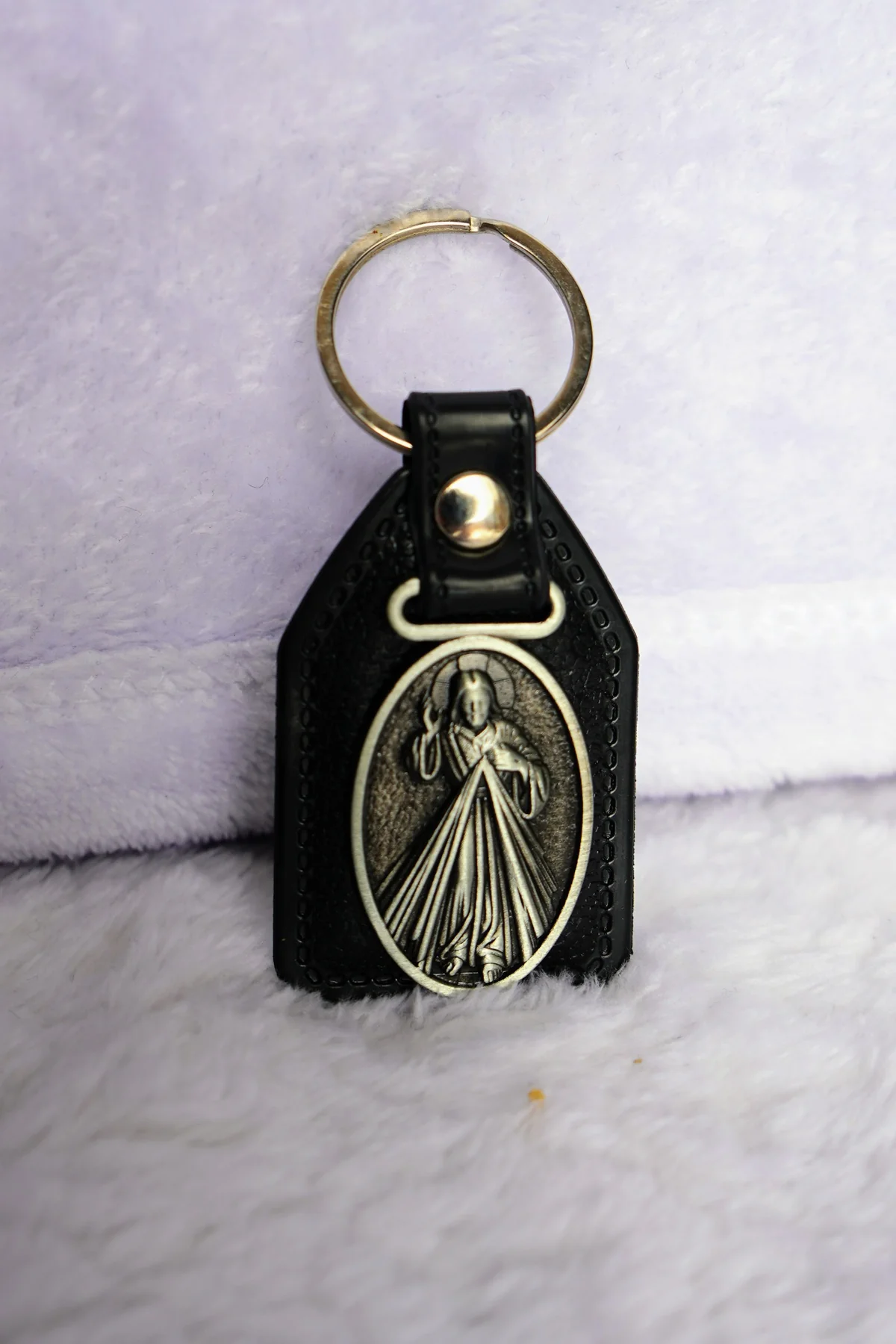 Divine Mercy Key Chain - Image 2
