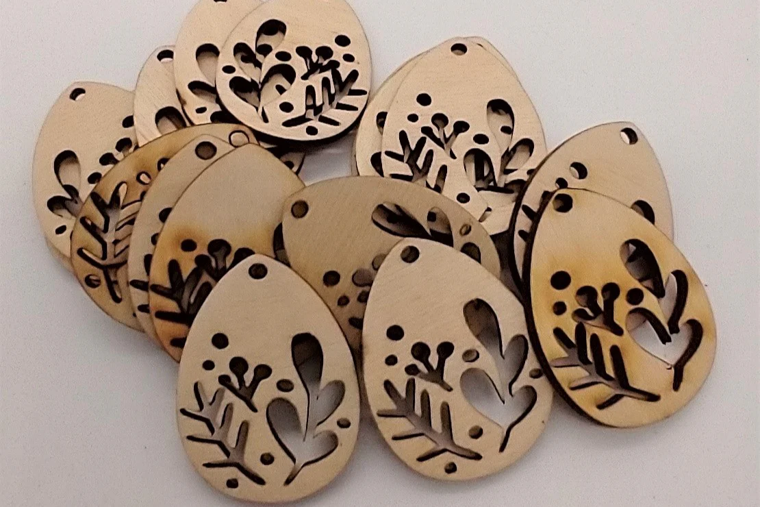 She Knows How DIY Paintable Earring/Ornament/Charm Kit - Image 9