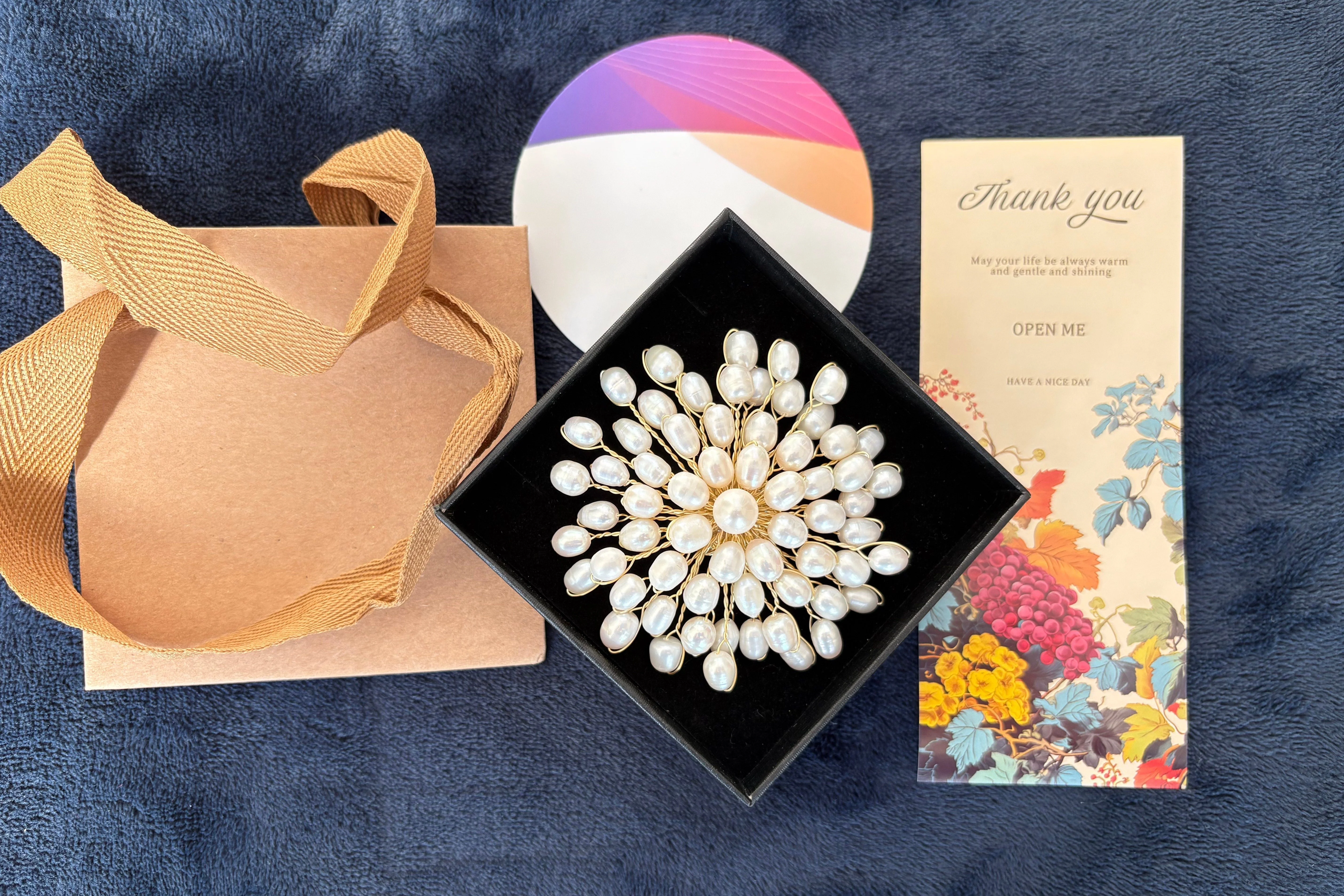 Dreamcloud handcrafted freshwater pearl brooch and pendant jewelry Gift Box - Image 15