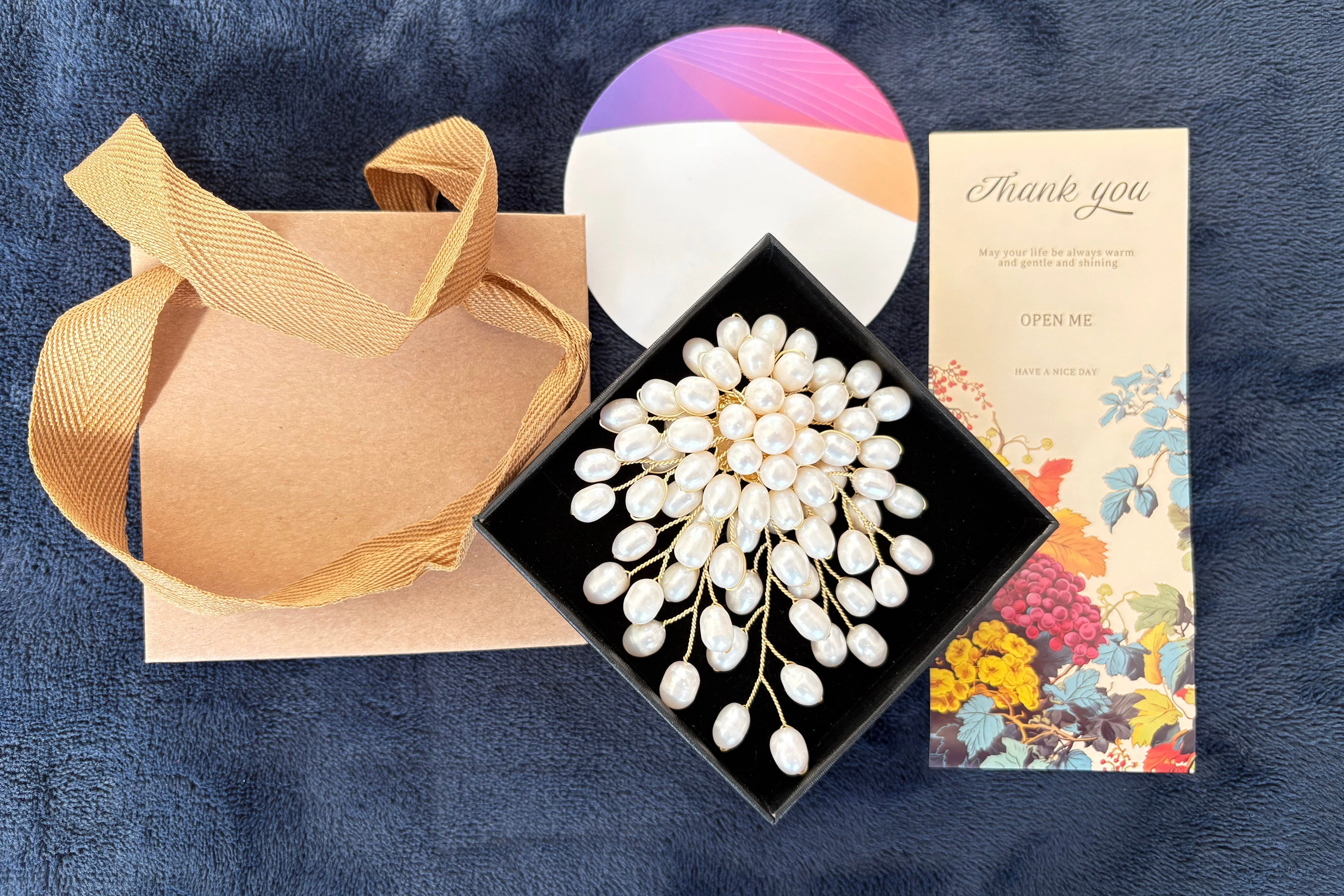 Dreamcloud handcrafted freshwater pearl brooch and pendant jewelry Gift Box - Image 2