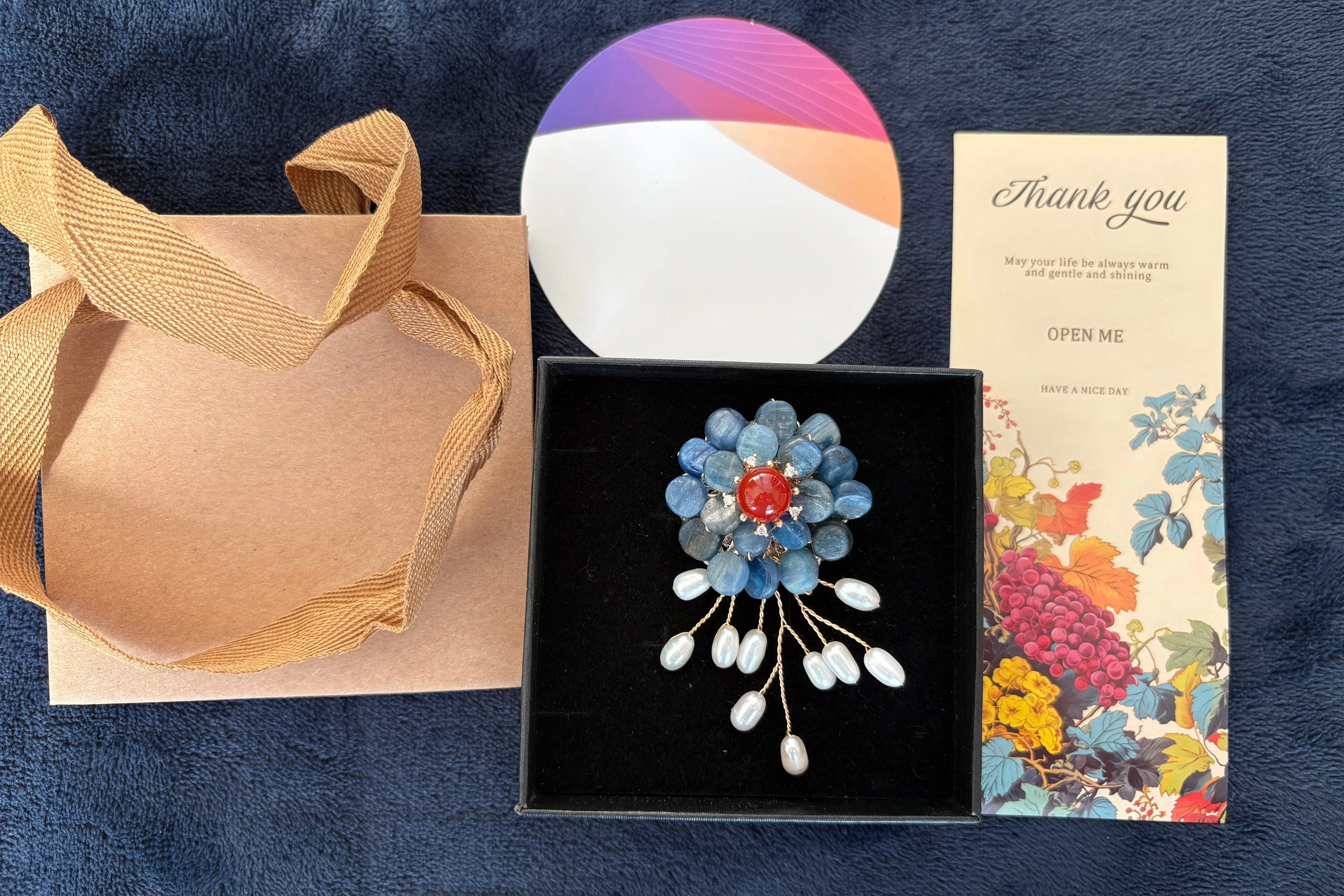 Dreamcloud handcrafted freshwater pearl brooch and pendant jewelry Gift Box - Image 29