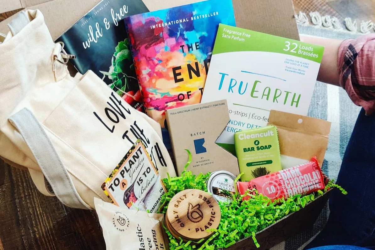 Seasonal Earthlove Box - Image 24