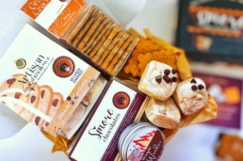 Marshmallow of the Month Club - S'more Survival Kit - Image 12