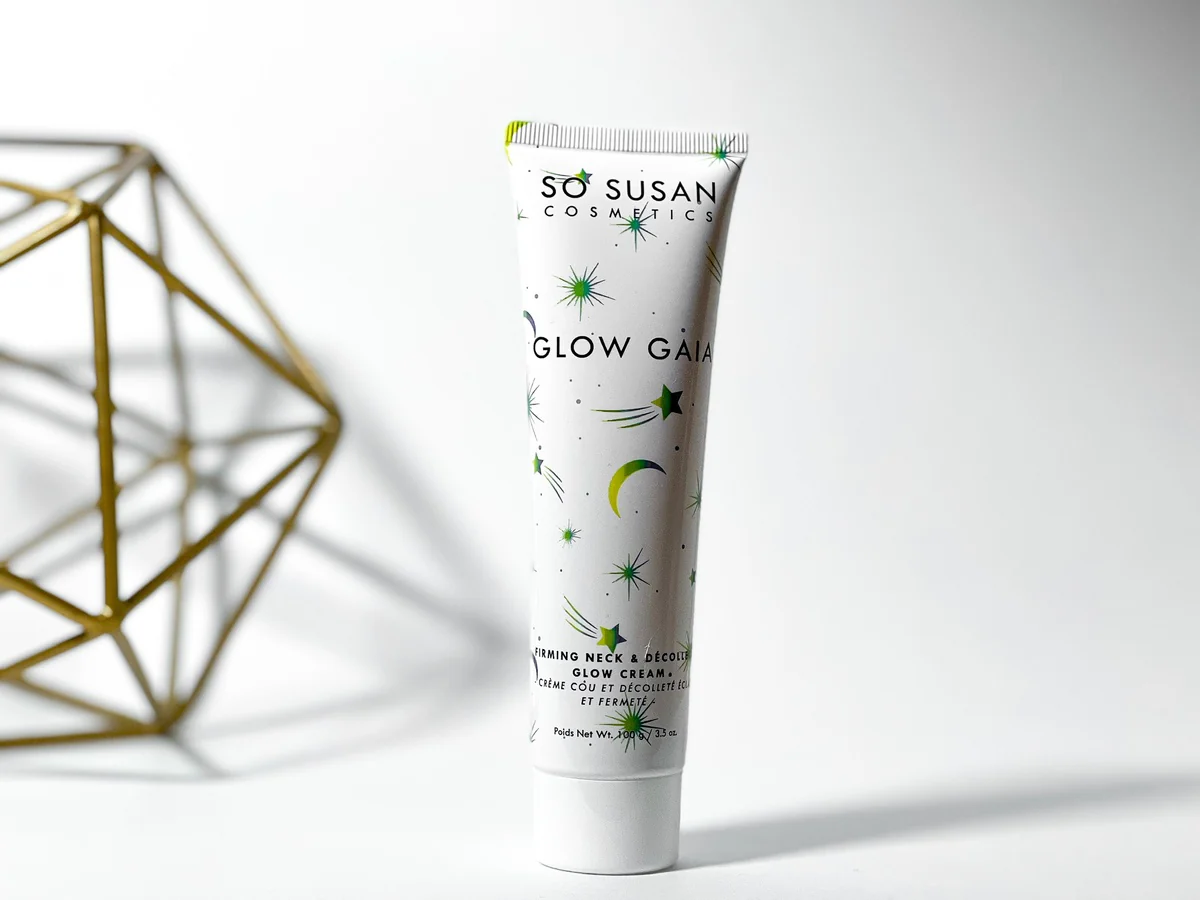 Glow Gaia - Firming Neck & Décolleté Glow Cream (Retail Price $52)