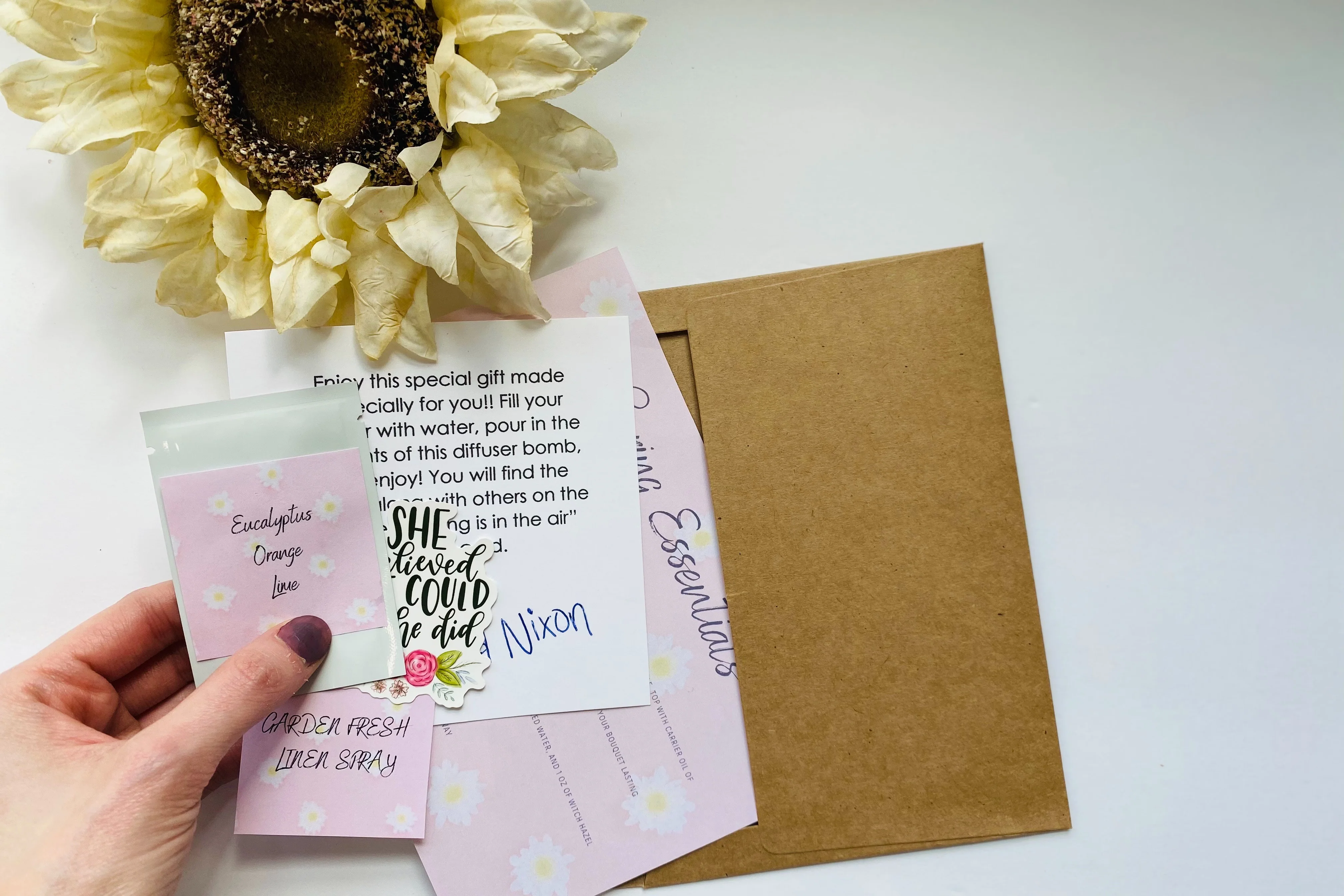 Happy Mail Letter - International - 5 members - Image 8