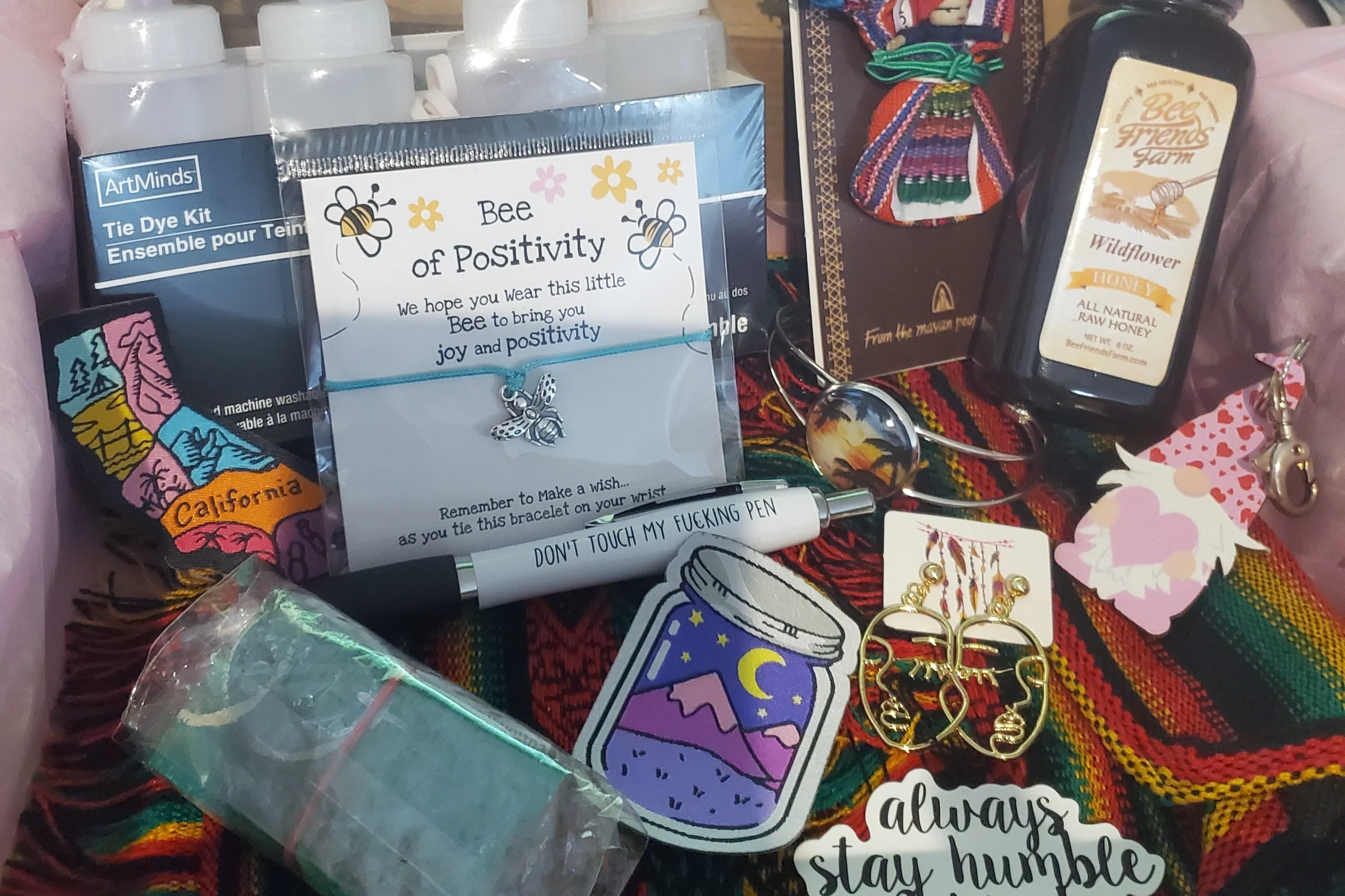 Happy Daisy Self Care Box - Image 2
