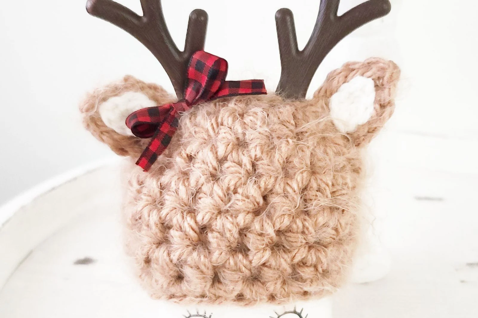 Holiday Marshmallow Mug Hat Tiered Tray Decor Box - Image 11