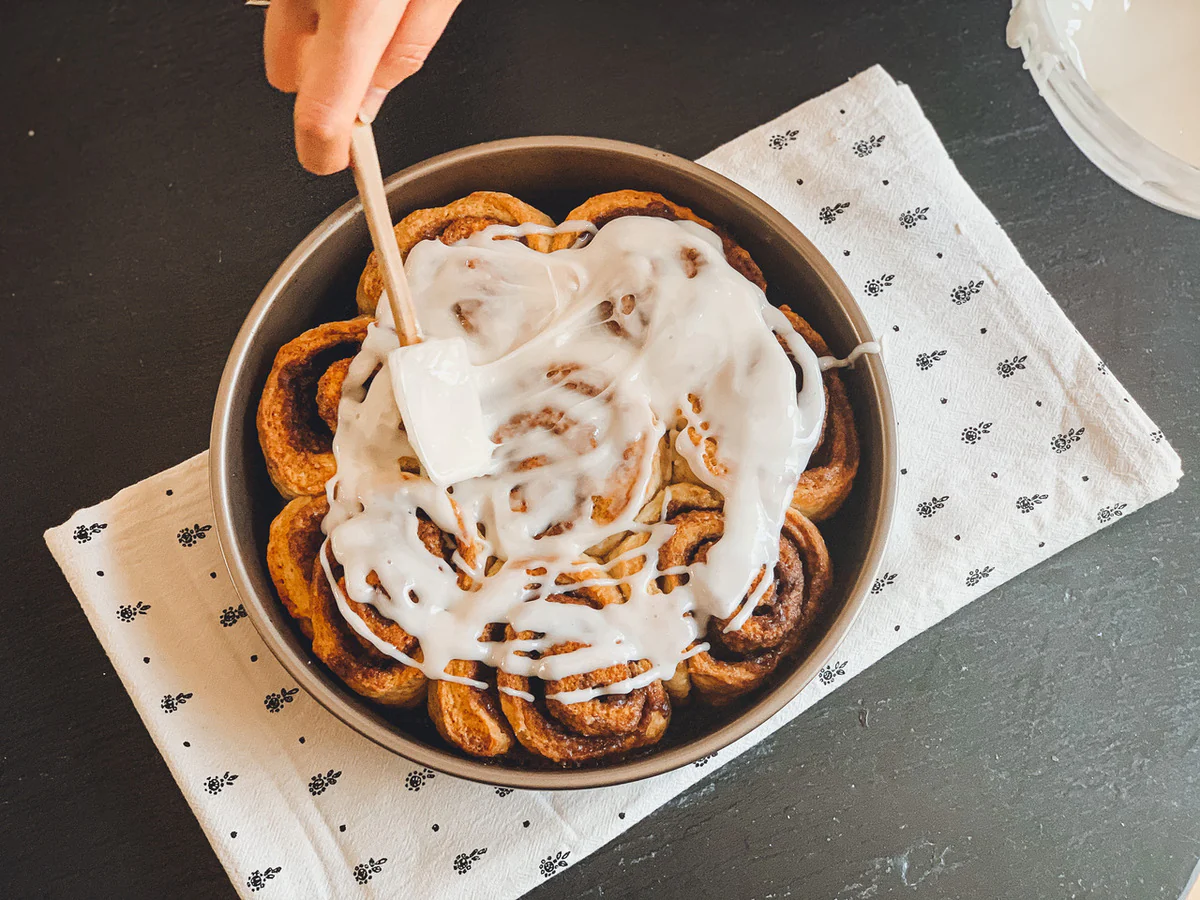 Cinnamon Buns: 1-Time Baking Kit MP - Image 3