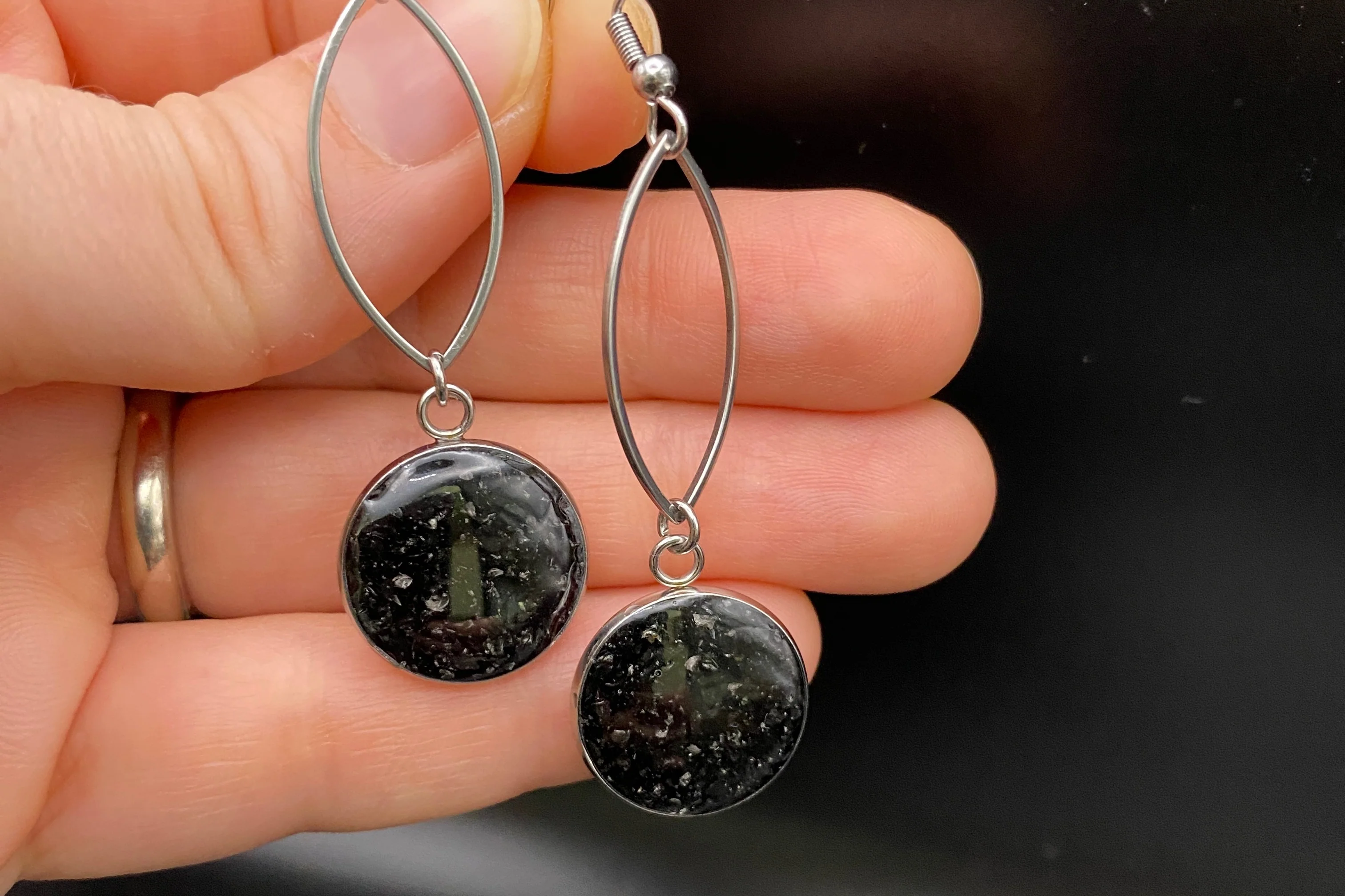 Monthly, hand-crafted pair of sustainable earrings from Iron Oxide & Art - Image 3