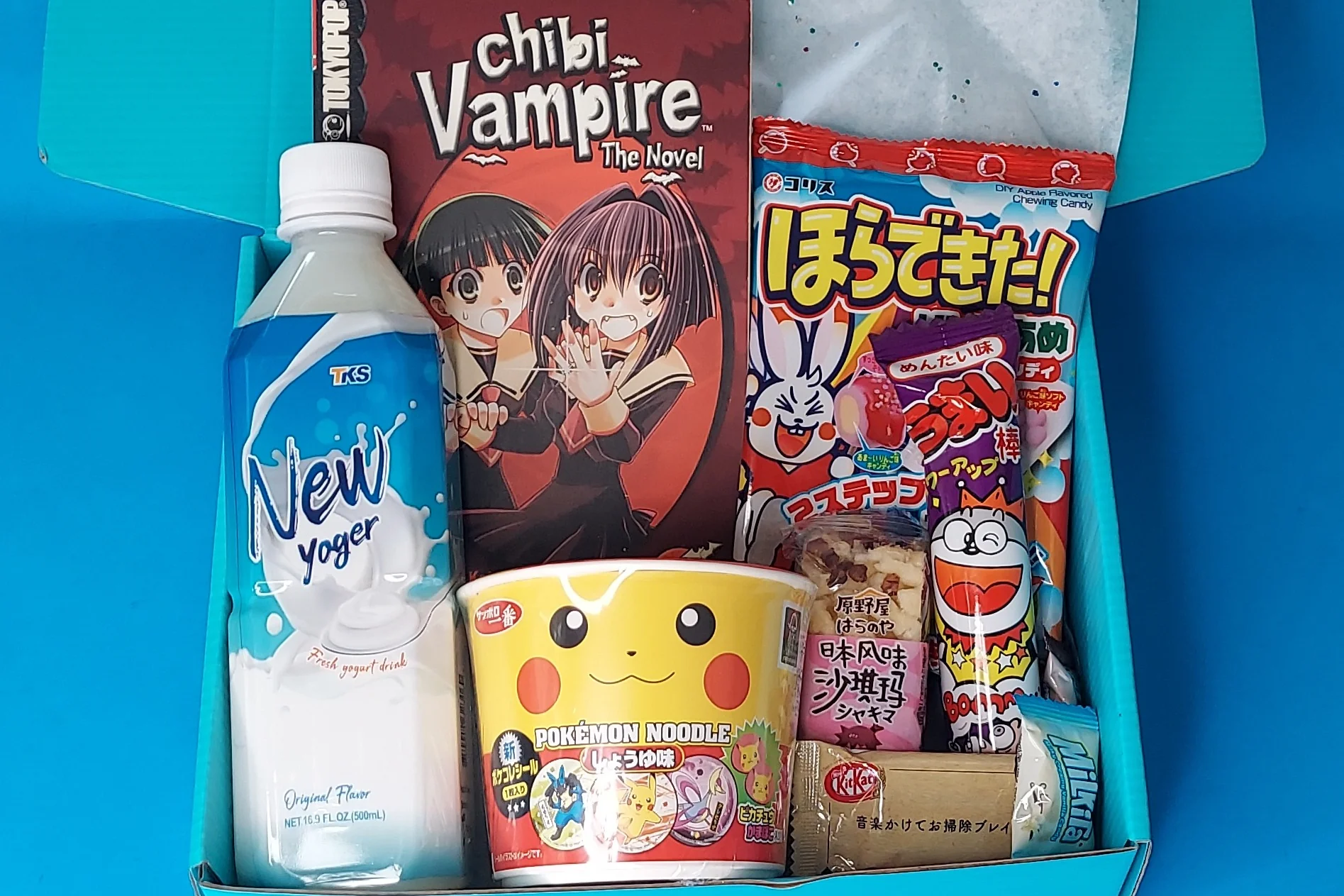 ITADAKIBOX Manga & Snack Book Club Box - Image 12