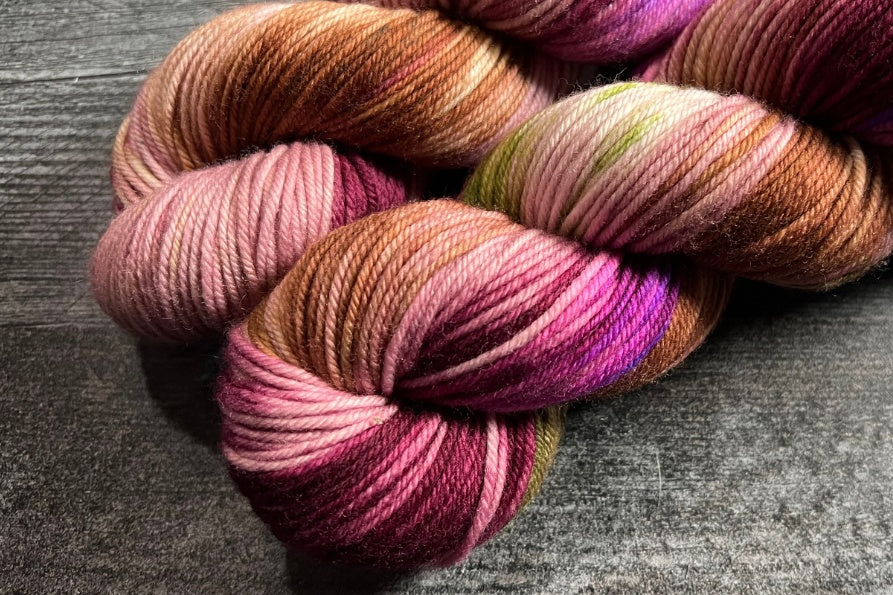 Leither Collection Funfetti Deluxe Box w/1 Merino Skein - Image 4