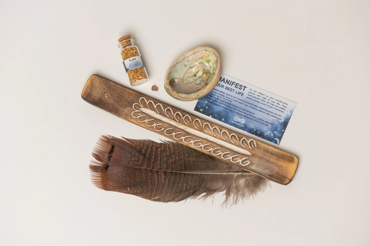 Light & Love Box - Image 4