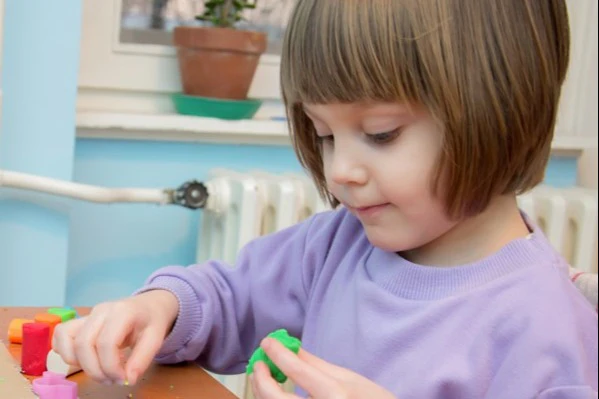 Little Learners Busy Box - Image 6