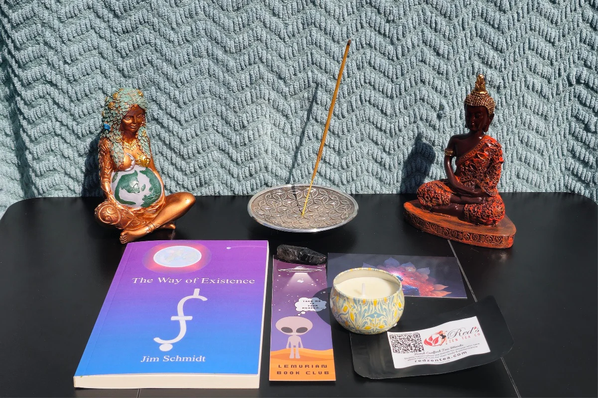 Cosmic Chronicles: Unearth the Mysteries of the Universe, One Book at a Time! - Image 7