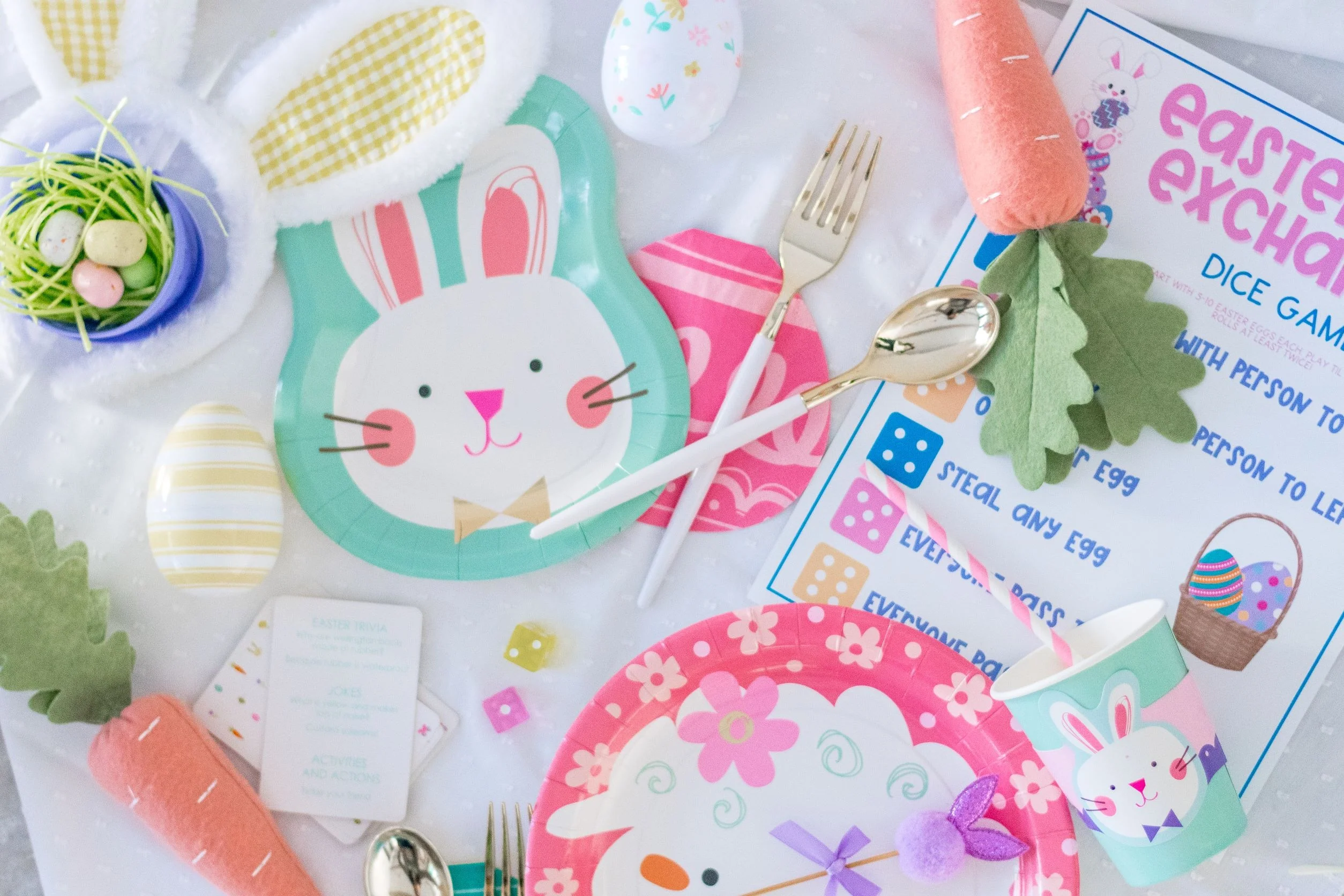 Monthly Holiday Pretty Picnic Box - Image 4