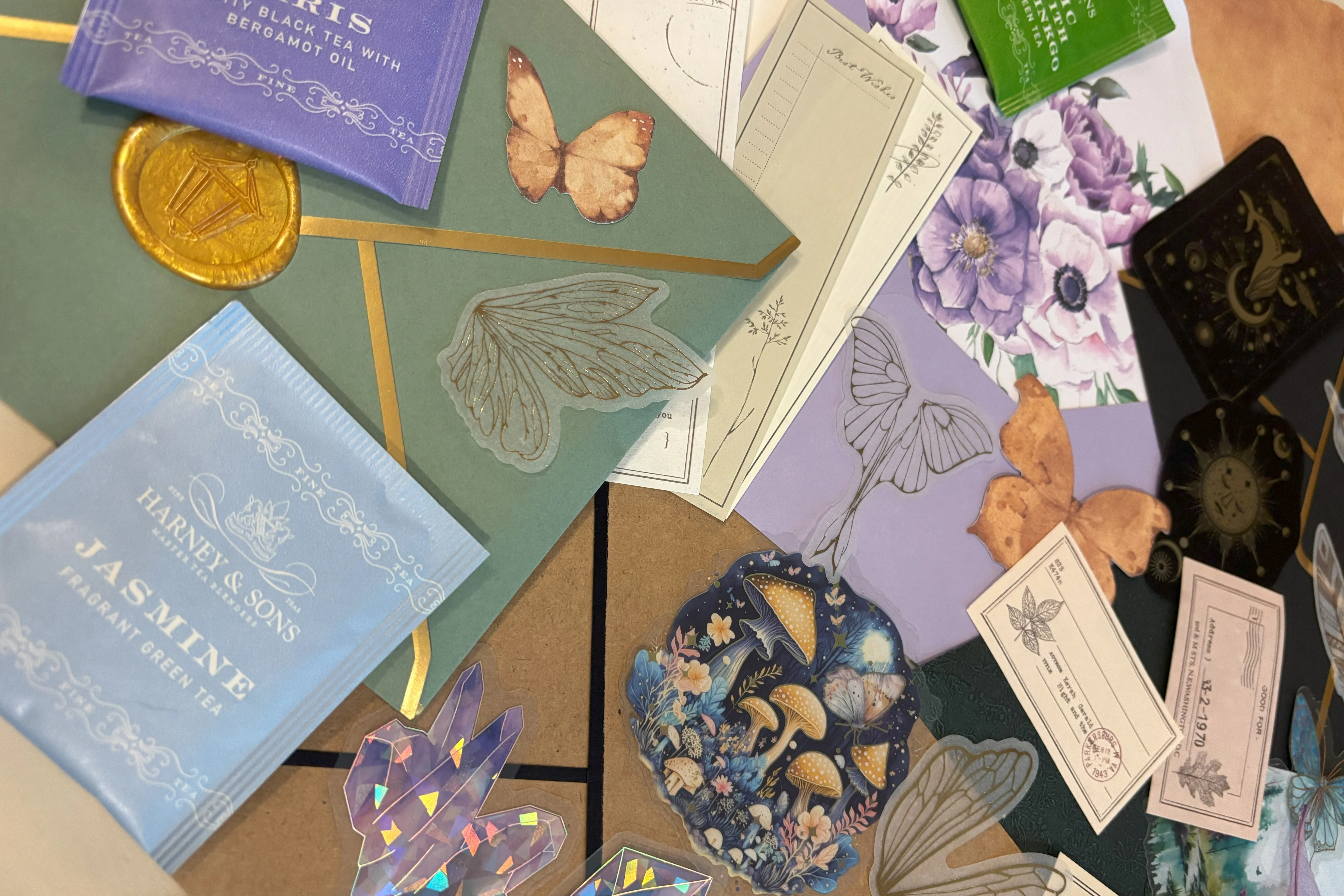 Monthly Pen Pal Kit - Image 8