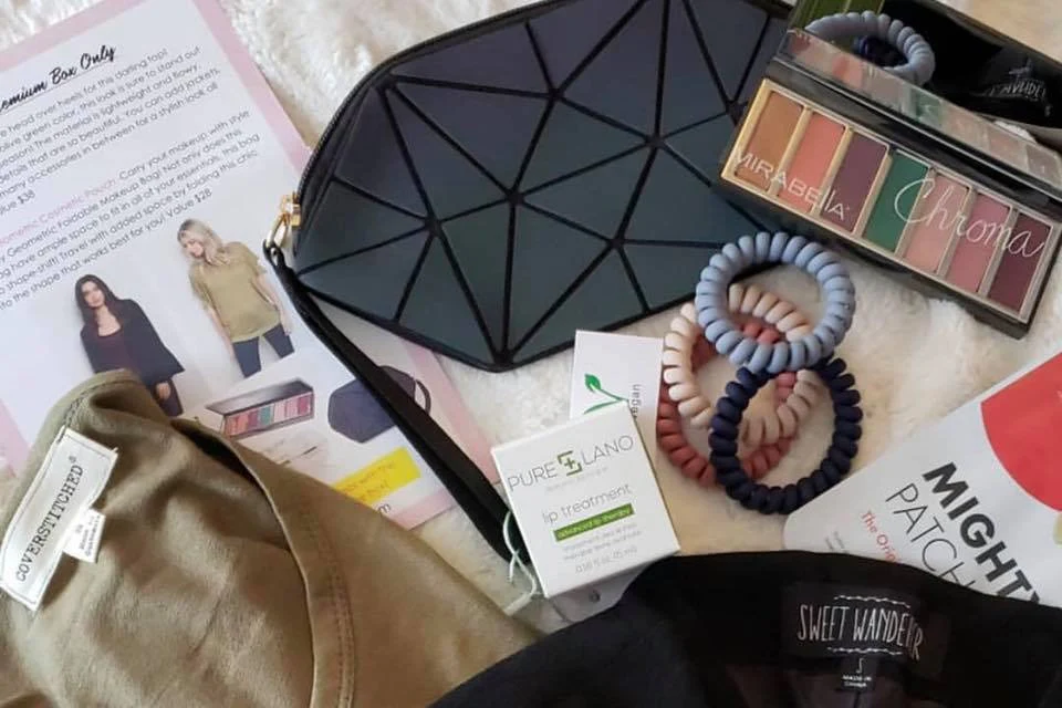 My Fashion Crate Accessories Box - Image 2