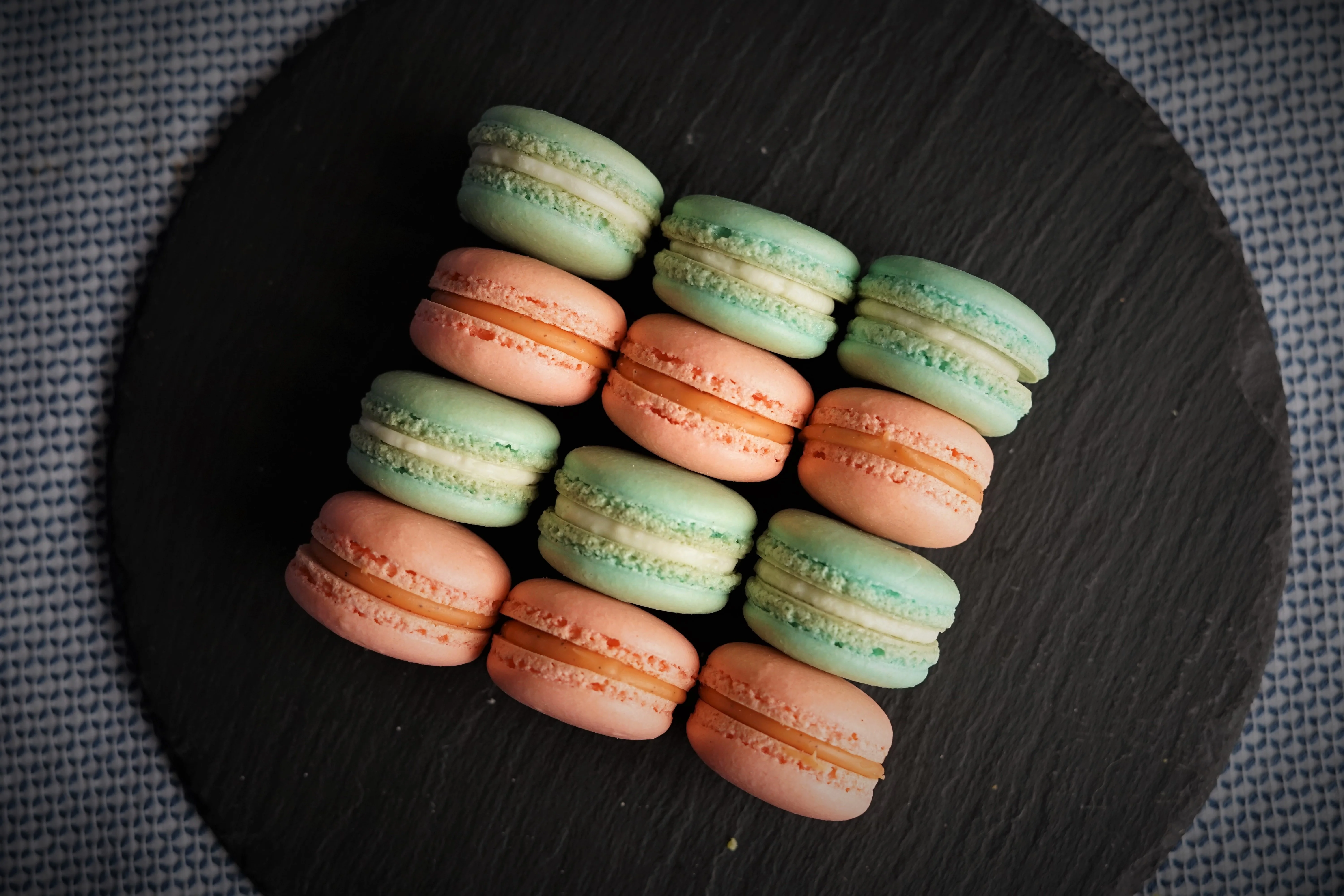 Phivi French Macaron Box - Image 8
