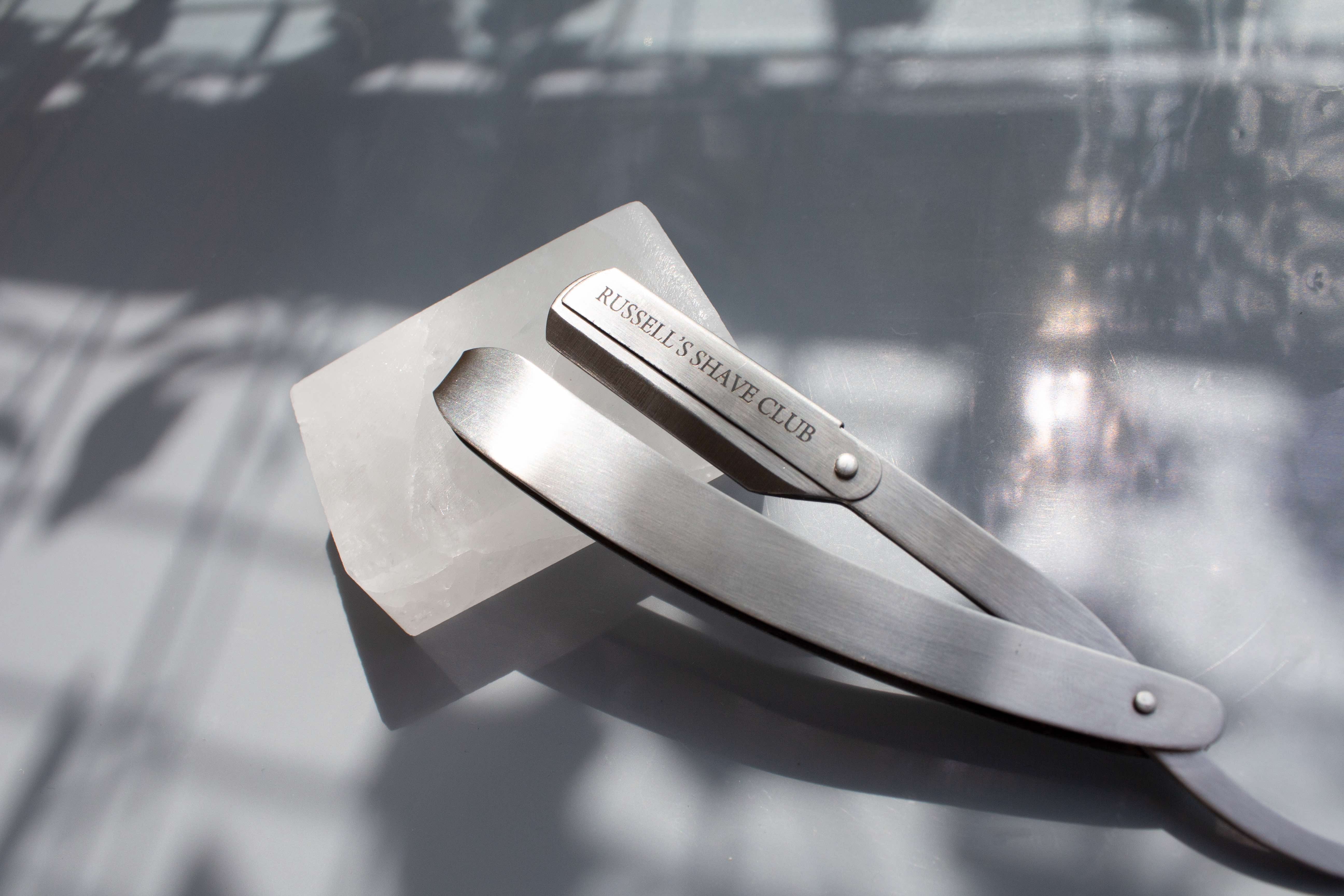 Cut Throat Razor Beard Shape-Up Kit - Free Razor In Your 1st Box - Image 5