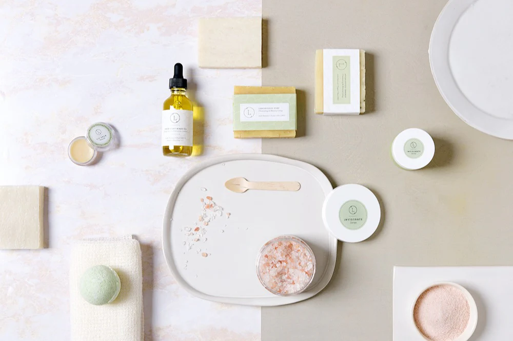 All natural Self-Care box for pregnancy and new Mom - the perfect gift to support wellness and self care through meaningful experiences - Image 14