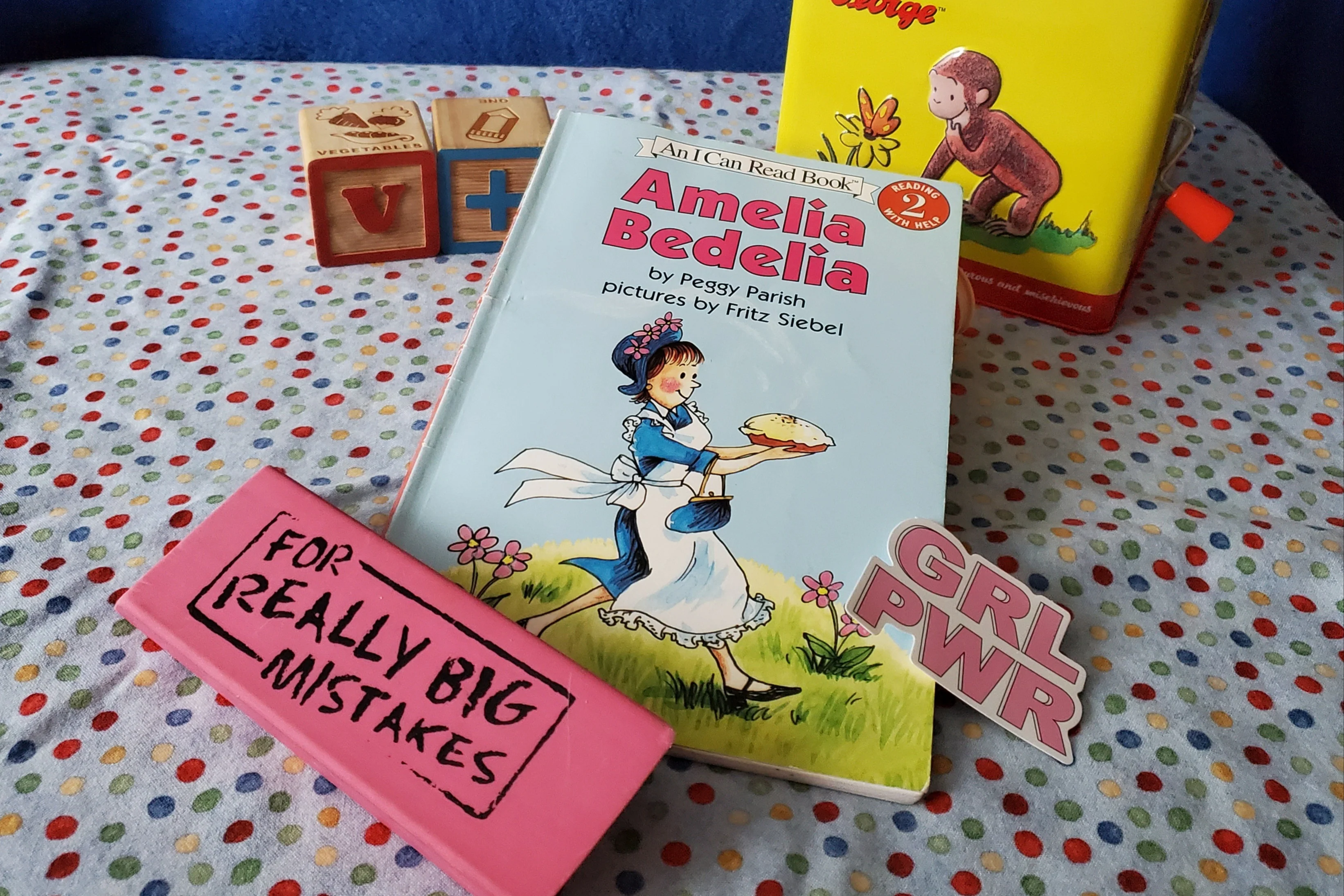 Silver Pages Kids Box - Image 3