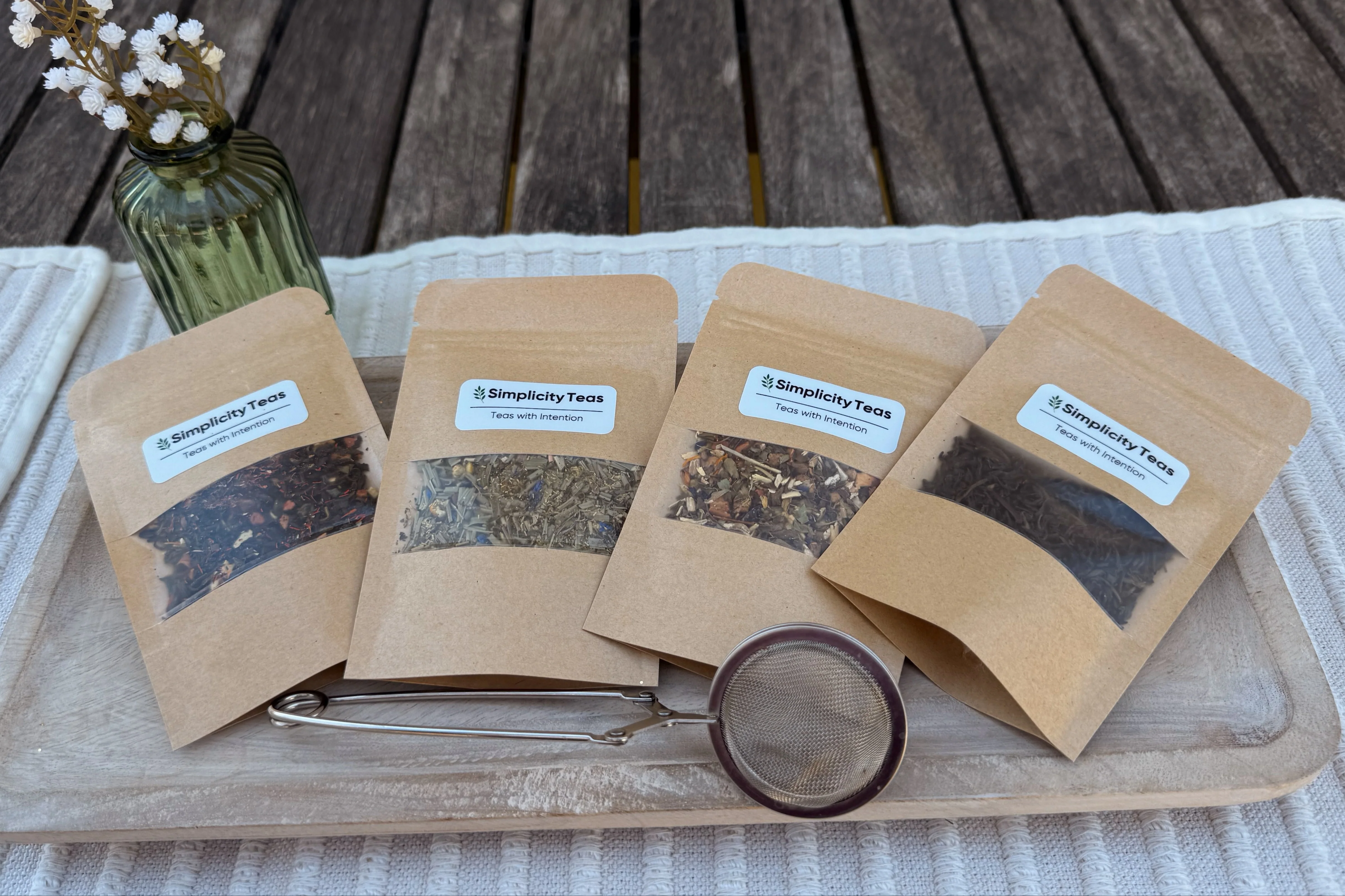 Simplicity Teas Subscription Box | Loose Leaf Teas of The Month Club l Choose Mini or Deluxe - Image 2