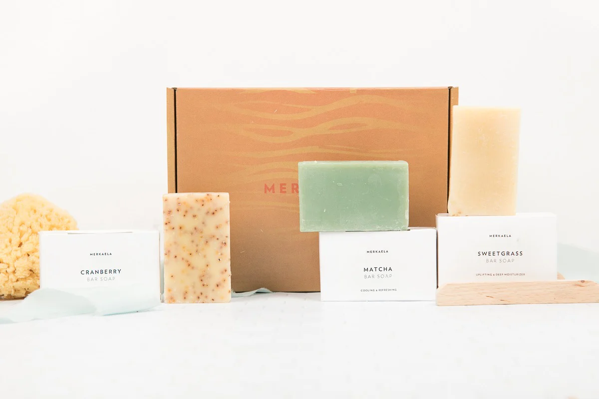 Merkaela Handmade Soap & Tea Box - Image 7