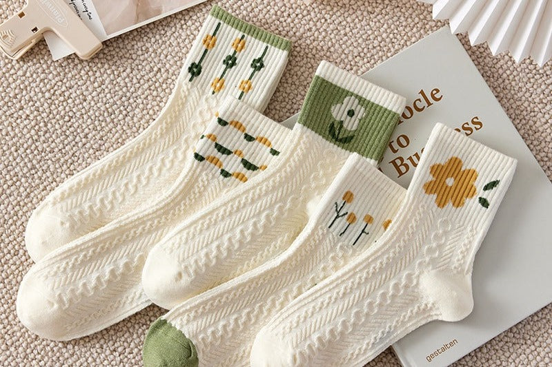 Exclusive Vietnam Bundle Offer: Grab 2-3 Pairs of Stylish and Durable Socks - Image 20