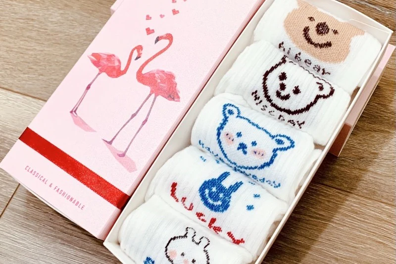 Exclusive Vietnam Bundle Offer: Grab 2-3 Pairs of Stylish and Durable Socks - Image 22