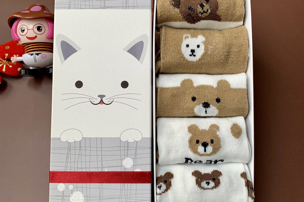Exclusive Vietnam Bundle Offer: Grab 2-3 Pairs of Stylish and Durable Socks - Image 29