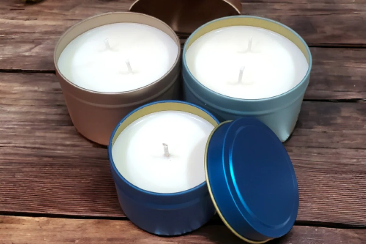 SoyScents Trio Subscription: Handcrafted Elegance in Every Box - Image 3