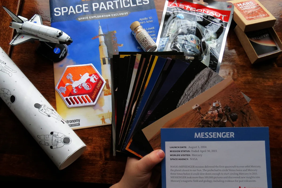 Space & Beyond Box - Image 3