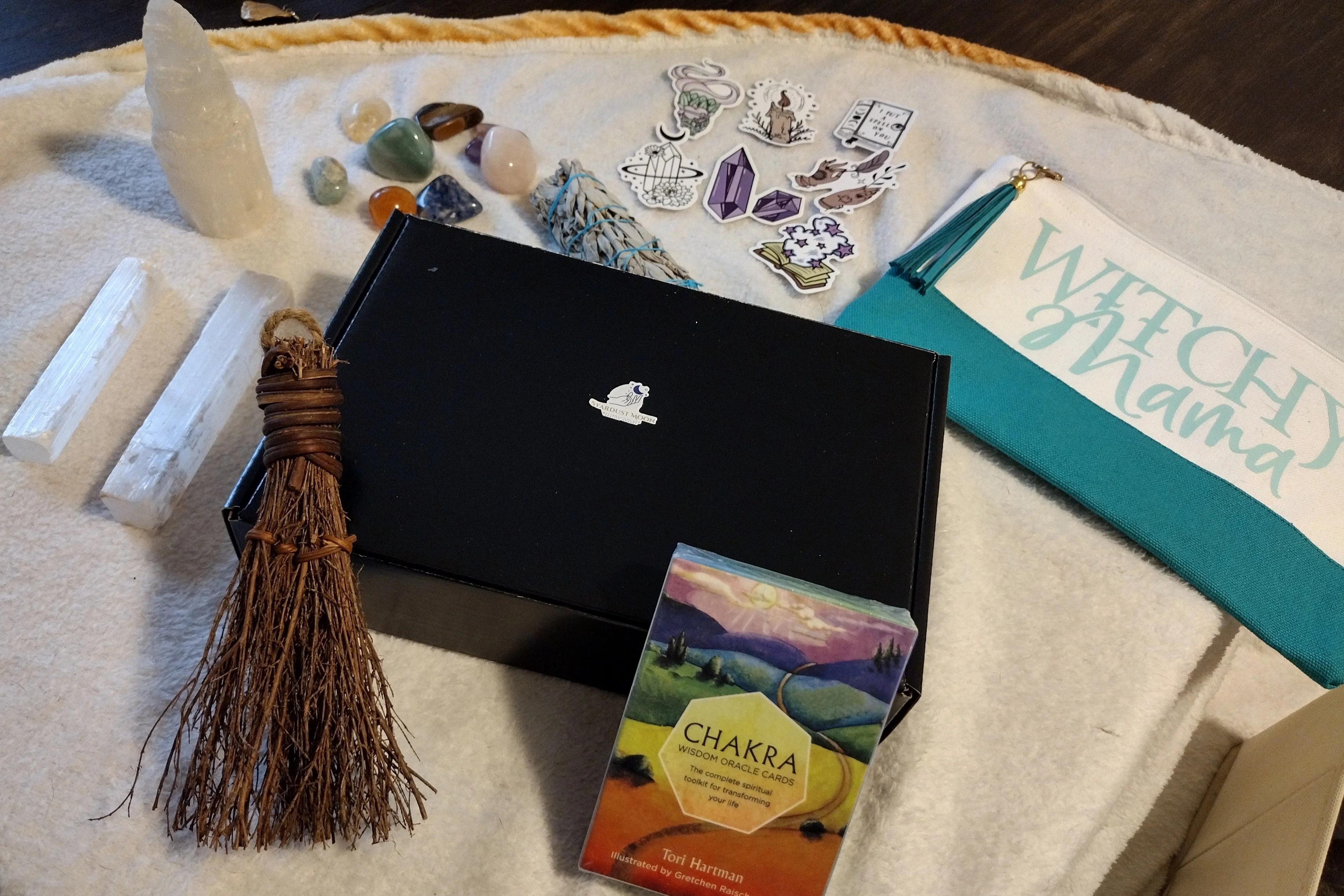 Stardust Moon Monthly Box - Image 2