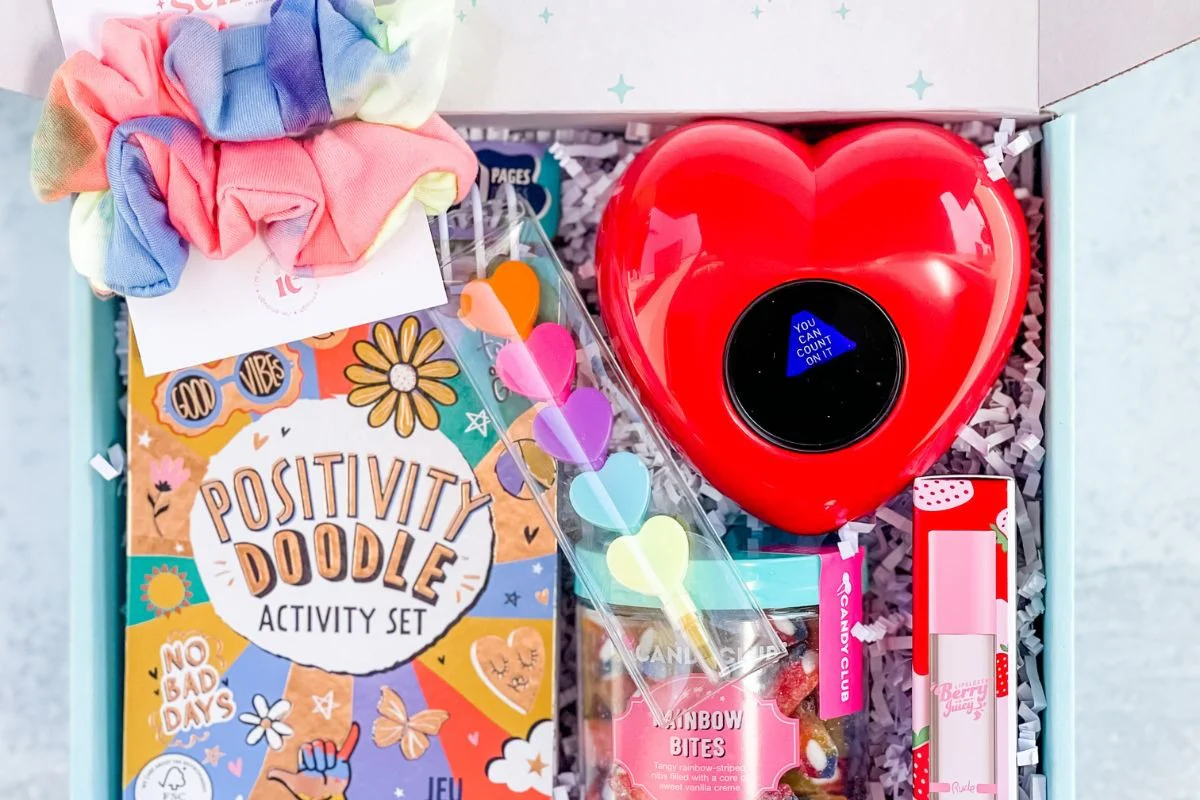 STRONG self(ie) Monthly Box for Girls - Image 13