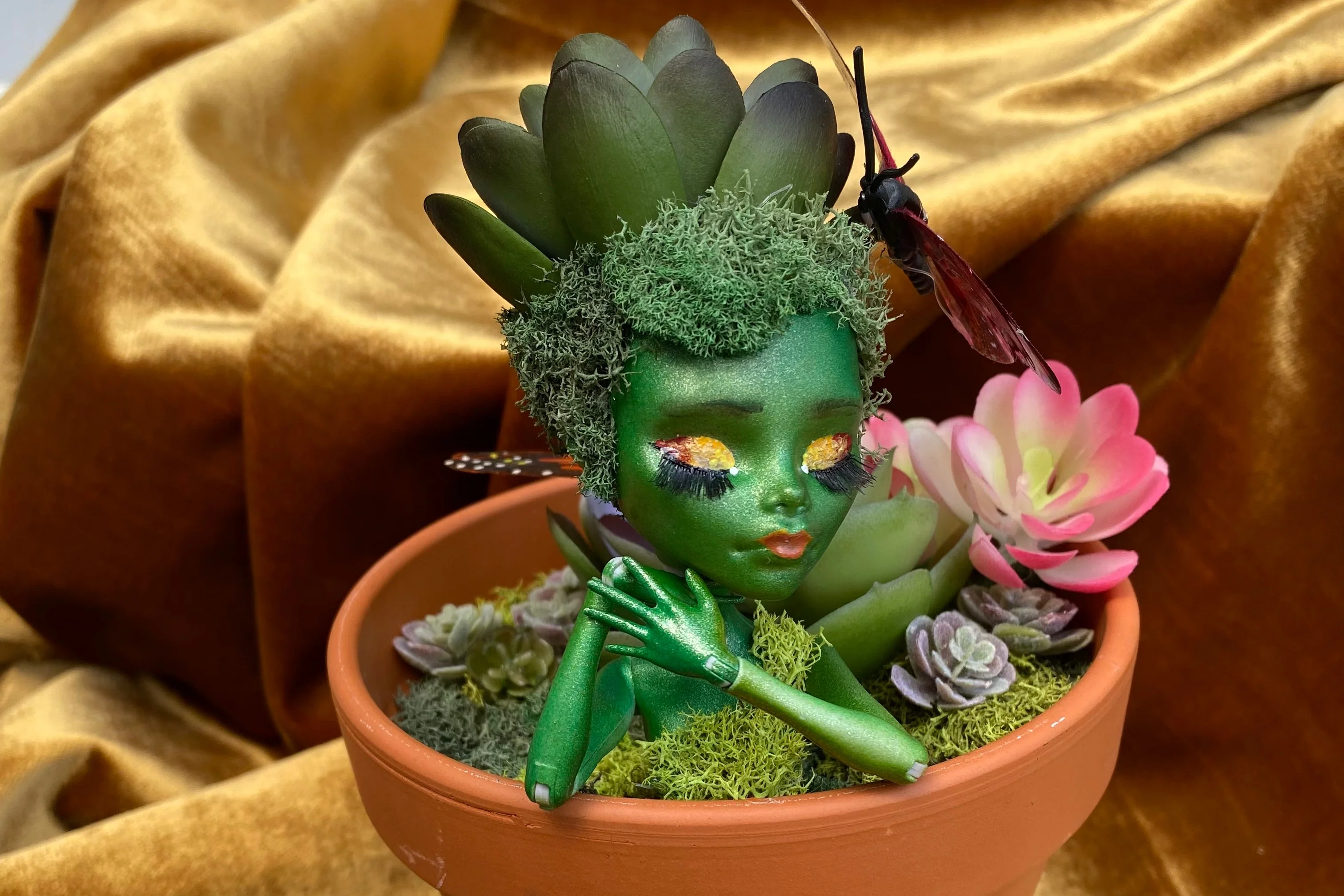 Garden Girls - Image 22
