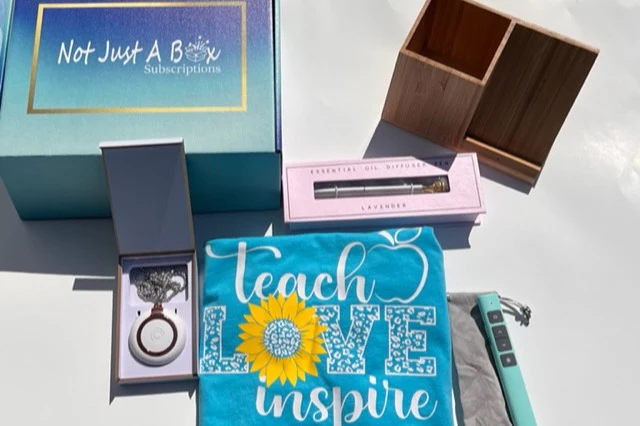Tech & Teach Box - Image 4