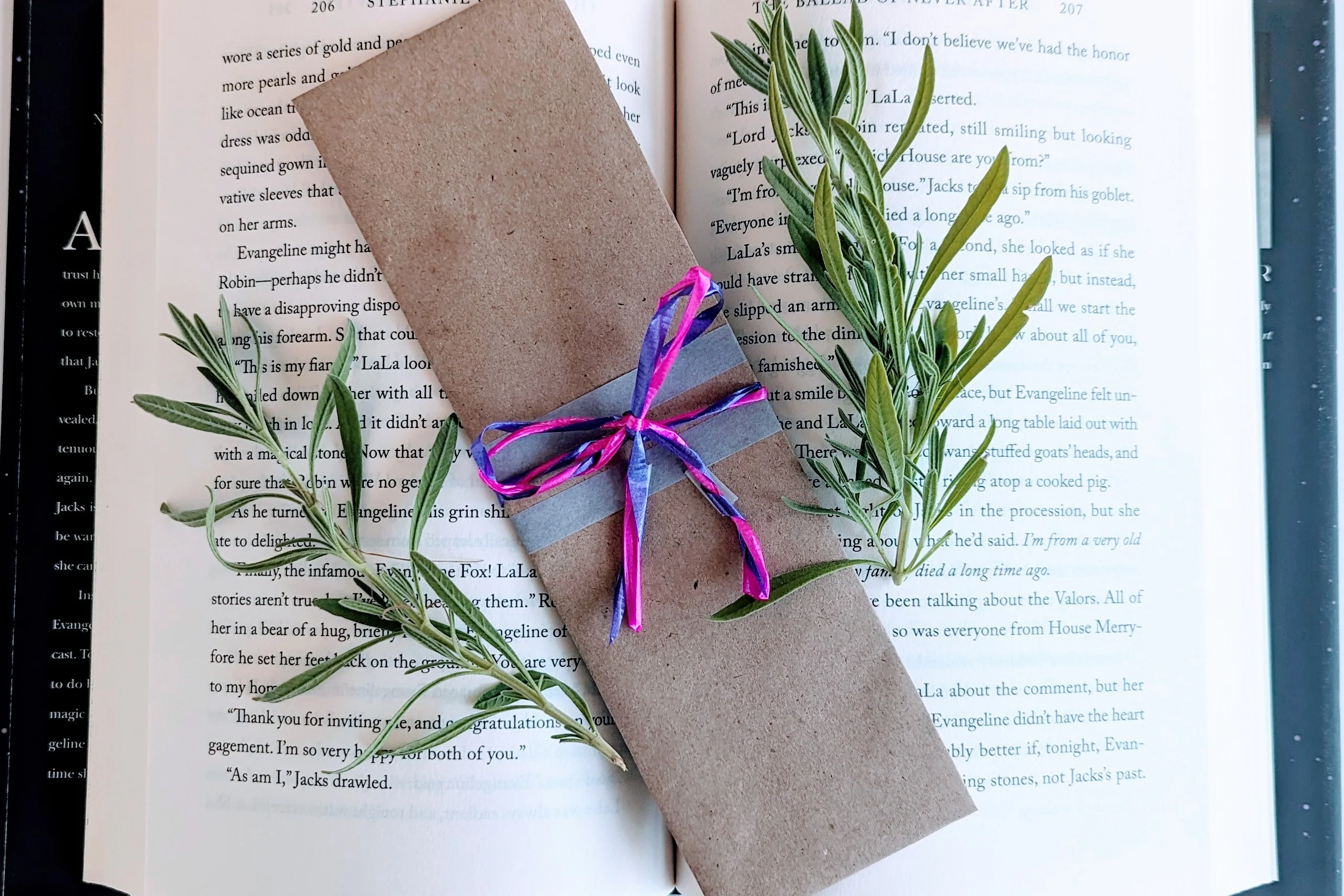 The Fantasy Romance Bookmark Box - Image 4