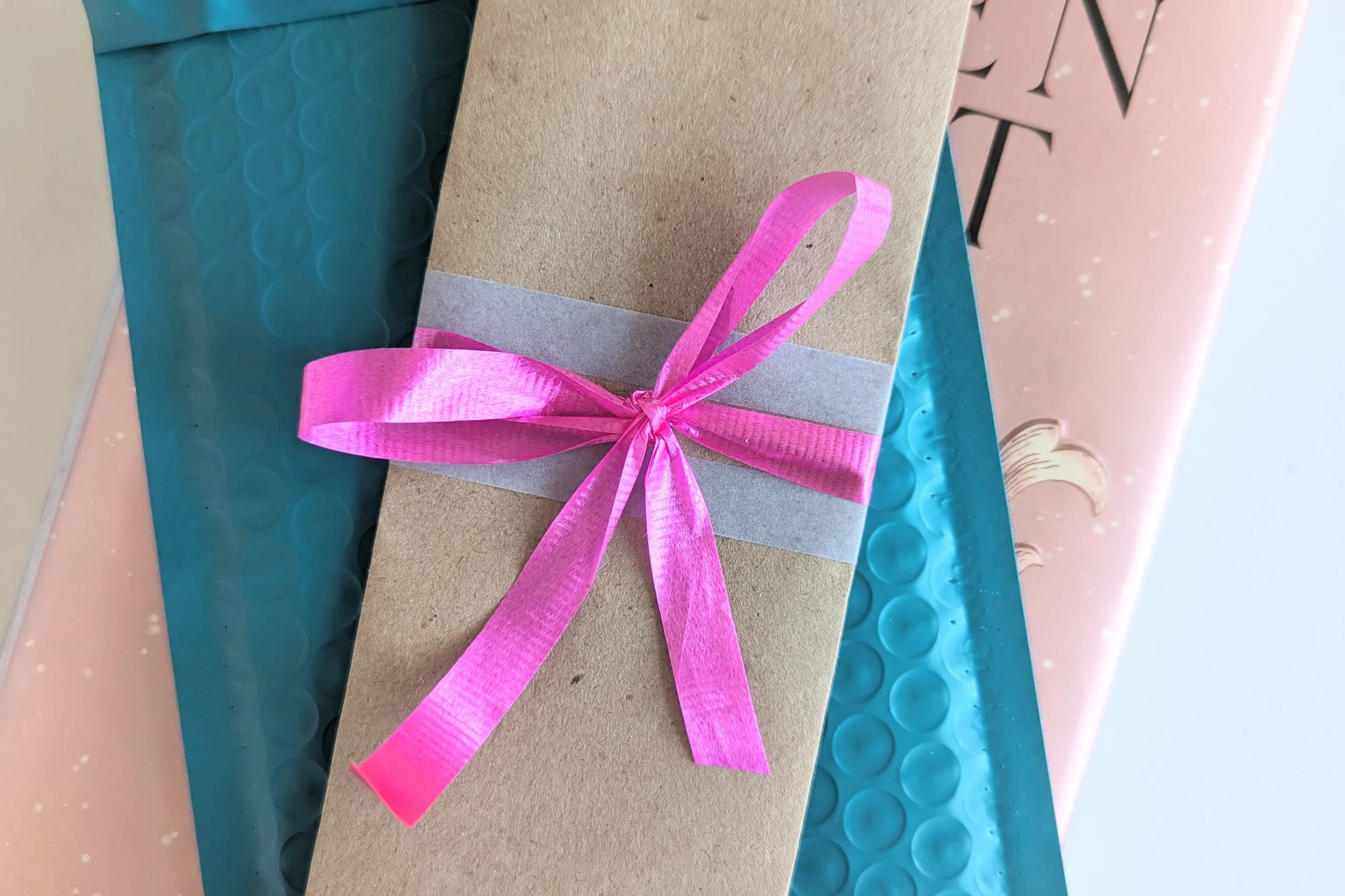 The Romance Bookmark Box - Image 3