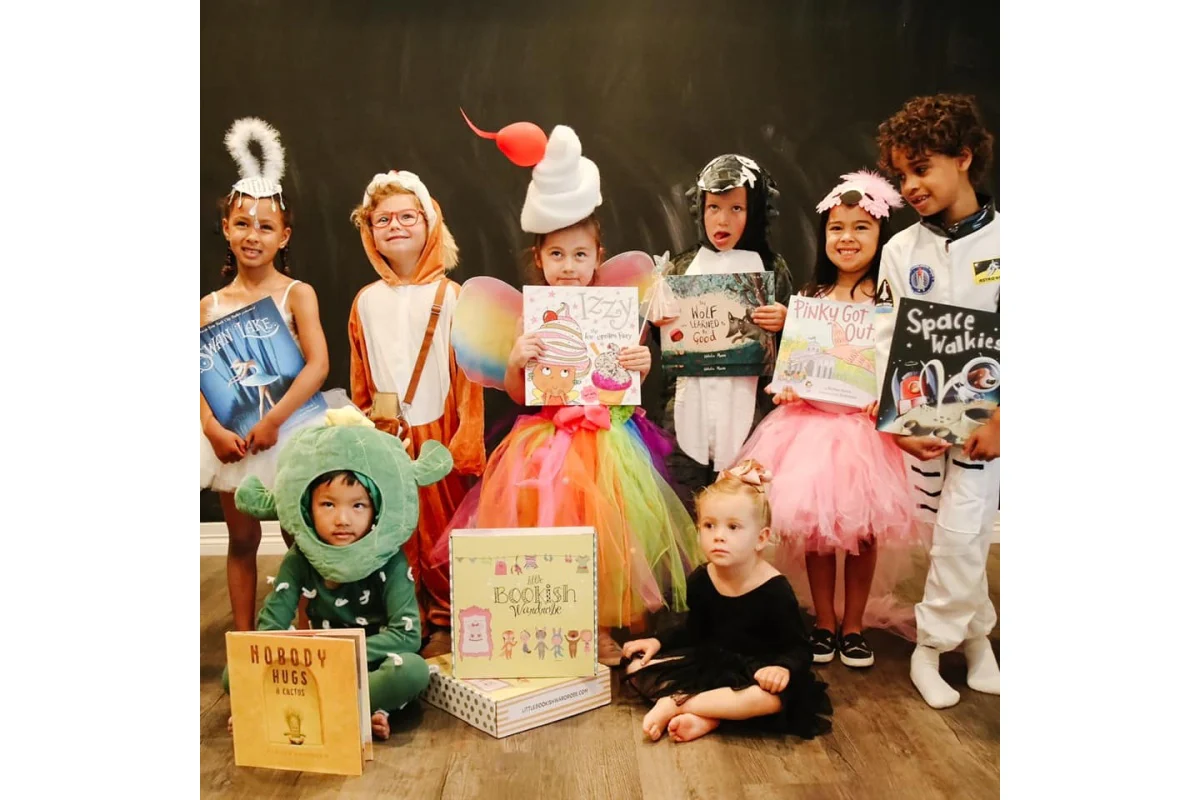 Little Bookish Wardrobe Book Club ( UNISEX BOX) - Image 11